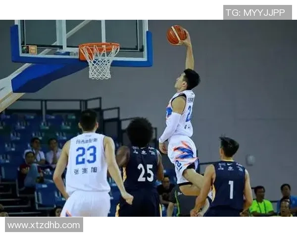 深入分析上海篮球队中路突破战术的优势与应用策略